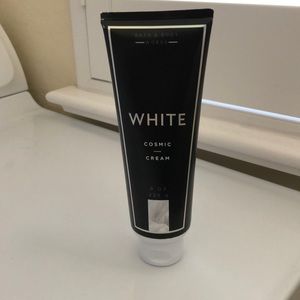 WHITE Cosmetic Cream